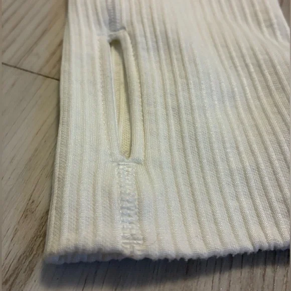 Lululemon Rest Less Pullover - Picture 4 of 5